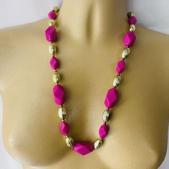 Vintage Lucite Necklace Hot Pink Gold Beaded Faceted Chunky Beads 4546 - Picture 2 of 7